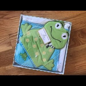 MacKenzie Childs Hooded Bath Towel NEW 🐸
